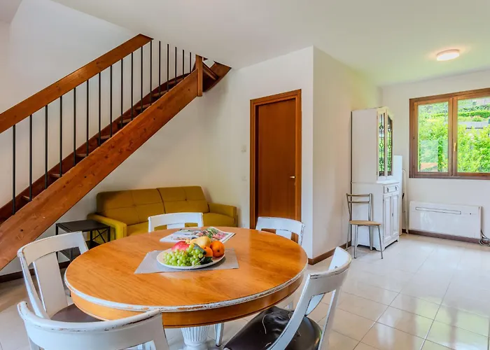 Apartamento Borgo Castello-5 By Interhome *