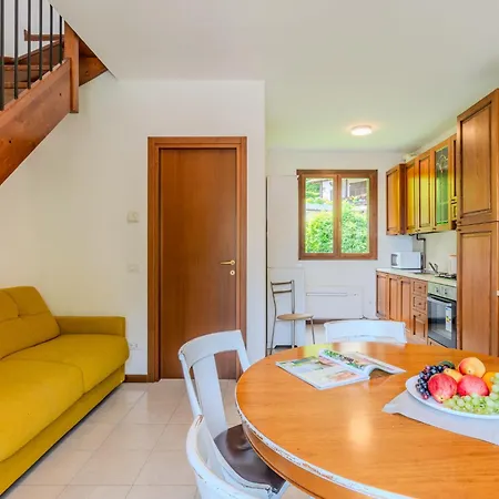 Appartamento Borgo Castello-5 By Interhome *